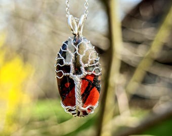 Tree pendant with a bloodstone gemstone