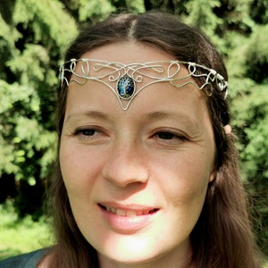 Elven crown with a labradorite gemstone