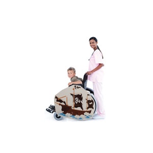 Rolling Buddies Ghost Pirate Ship Wheelchair Costume Child's zdjęcie 2