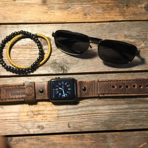 Apple Watch Leather Strap Band  42mm, 38mm 40mm, 44mm Men or Women