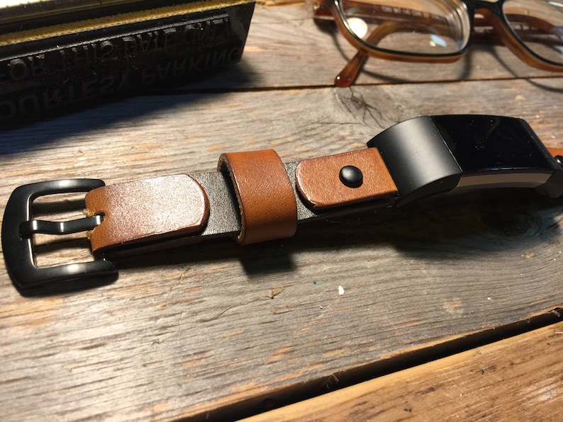 fitbit charge 2 leather band