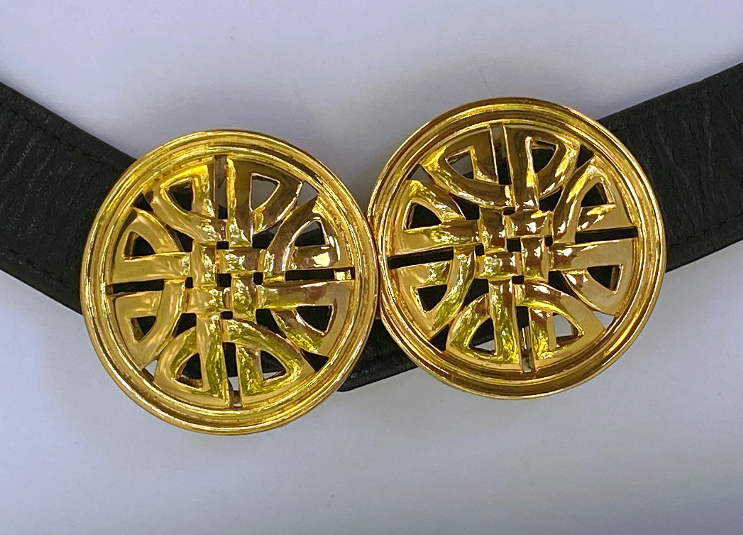 Vintage Paquette Signed Round Wall Clock Design Gold Tone Metal Belt Buckle Amazon.com: AELS Vintage Wall Clock, European Style  main image 3