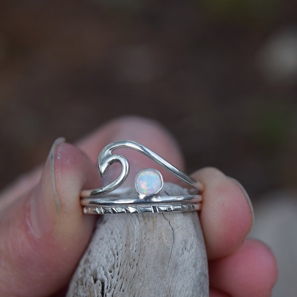 Minimalist Ocean Heart Star Ring main image 1