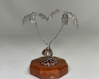 Botswana Agate Wire Tree Sculpture |  Palm Tree | Botswana Agate | Steel Art | Handmade Art