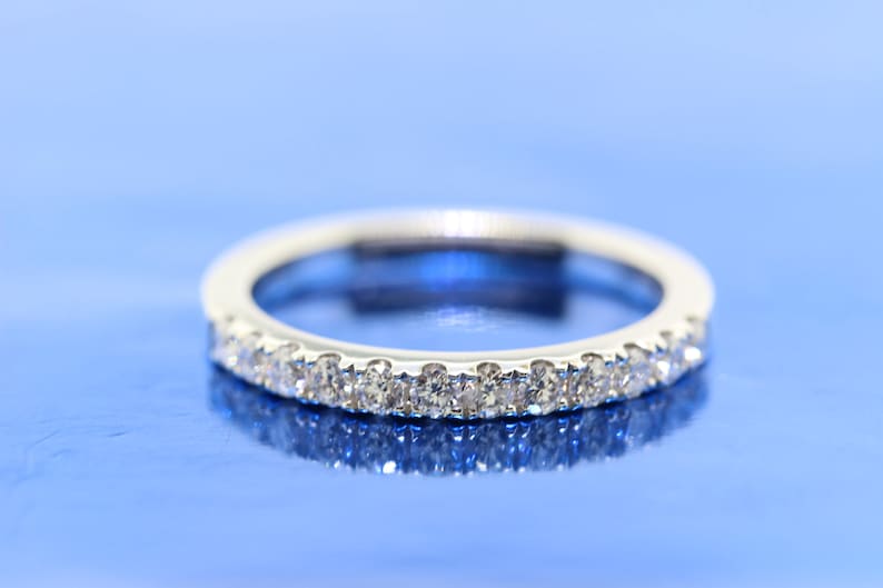 Ladies 18k Diamond White Gold Wedding Band Anniversary Band Etsy
