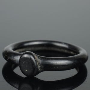 Ancient Roman Glass Ring