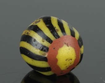 Antike Mosaik-Perle aus Glas