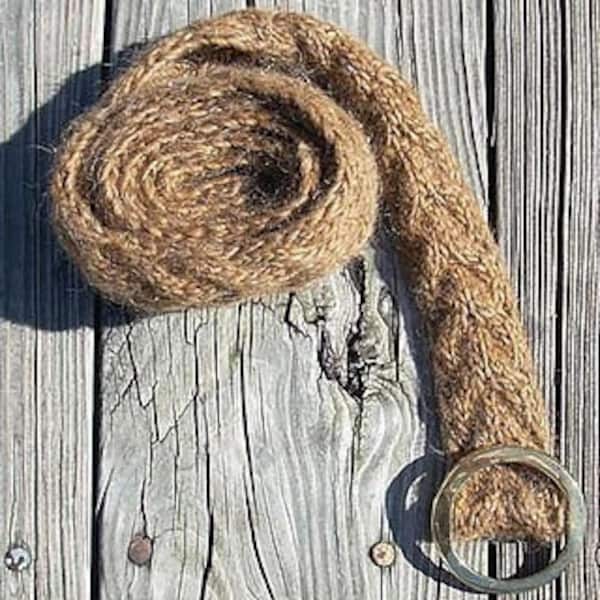 Vintage Knitting Pattern:  Linked Cable Belt