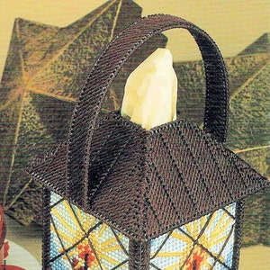 Vintage Plastic Canvas Pattern: Christmas Candle Lantern Tissue Box ...