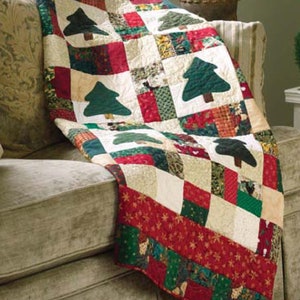 Vintage Quilting Pattern:  Primitive Christmas Tree Scrap Quilt (52" x 64")