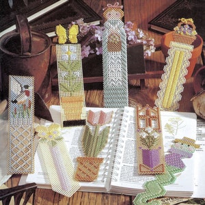 Patrón de lona de plástico vintage: Marcadores (mariposa, pato, cesta de campo, cesta de flores, tulipán, pensamiento, cruz)