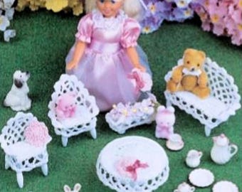 Vintage Häkelanleitung: Afternoon Tea Party Fashion Doll Möbel Set (1997) [Barbie]