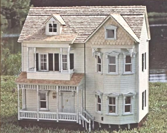 Vintage Woodworking Plans --  3 Separate Dollhouse Builds -- 1:12 Victorian, Georgian, and Colonial  (1994)