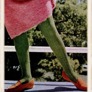 Vintage Knitting Pattern : Ribbed Stockings