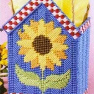 Vintage Plastic Canvas Pattern :  Sunflowers Bird House Gift Tote Bag