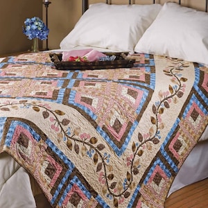 Patrón de acolchado vintage: bloques de cabaña de troncos con patchwork y apliques de vides de bayas, 152 x 203 cm