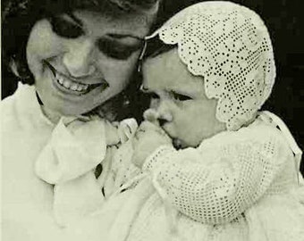 Vintage Crochet Pattern : Christening Gown & Matching Bonnet (1980)