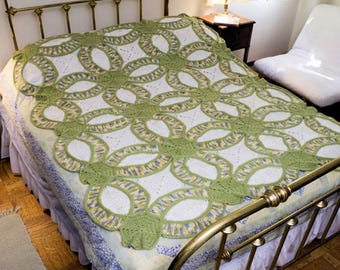 Vintage Crochet Pattern:  Heirloom Wedding Ring Quilt Afghan (63" x 80")