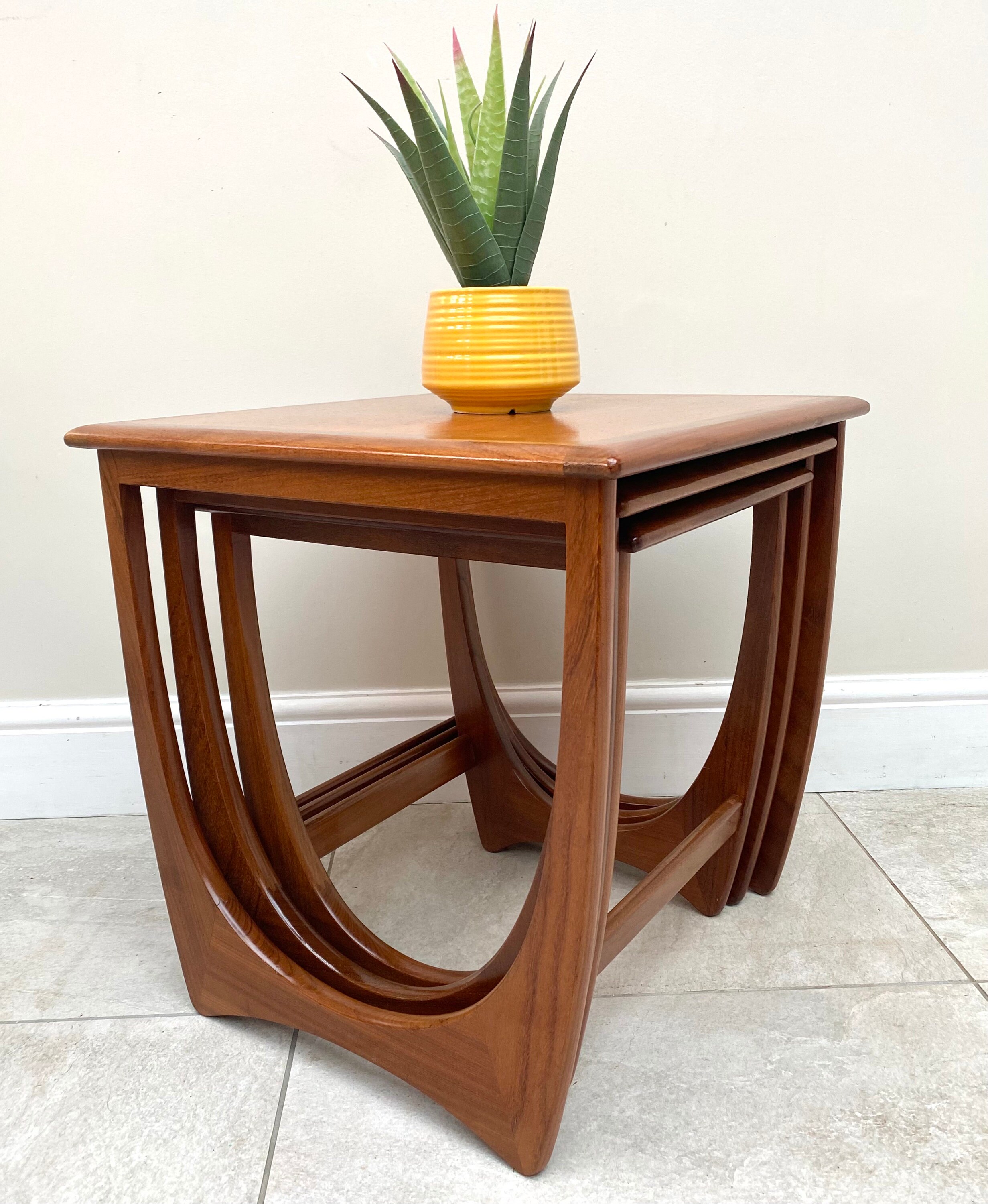 Vintage shop upcycled bespoke furniture — My Vintage Market Vintage