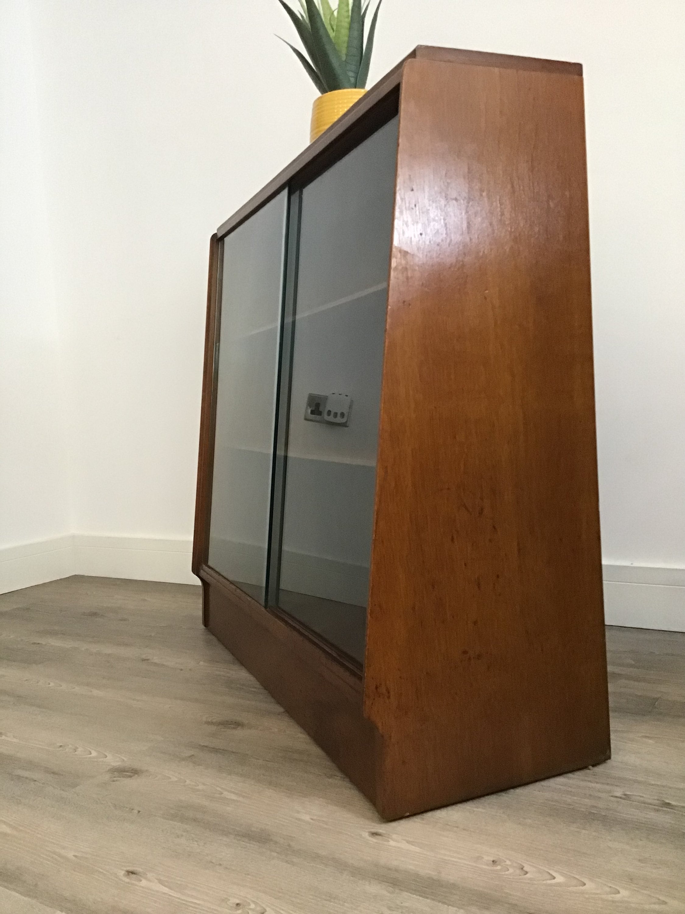 Vintage shop upcycled bespoke furniture — My Vintage Market Vintage