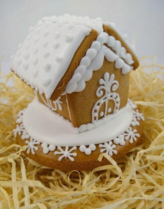 3D Lebkuchenhaus 11*11cm. Handgefertigter Lebkuchenhaus Mit