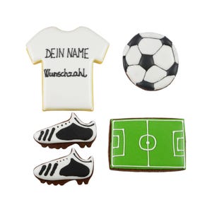 Fußball Kekse Geschenkset in Weiss. für Fans. handdekoriert, handgebacken in Deutschland von Fest Keks