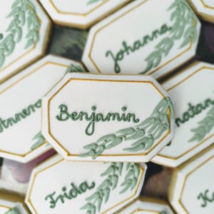 Essbare Tischkarte, Platzkarte, handgemachtes Gastgeschenk zur Hochzeit oder anderen Anlässen (9.5 cm)