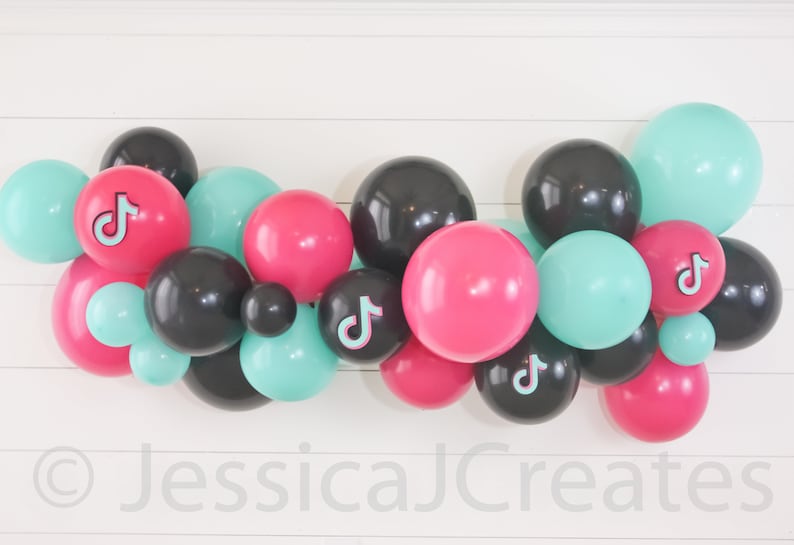 Tik Tok Balloon Garland