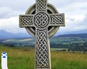 Caledonia Celtic Cross. Hand made wall hanging Christian cross, Scotland.