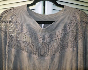 Free People NWT Size Large Taupe Women's Thermal with Lace neck/bodice