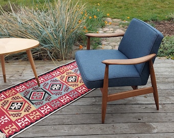 Chaise longue à chevrons bleu marine, vintage, le siège ultime, bas, fauteuil, Mid Century Modern, design scandinave, chaise danoise