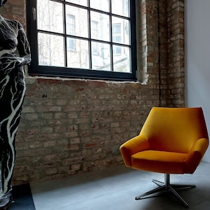 Jazzy CLUB CHAIR, velvet, vivid color, revolving chair, ambiance, vintage, retro, chromed, Mid-Century, chrome, golden
