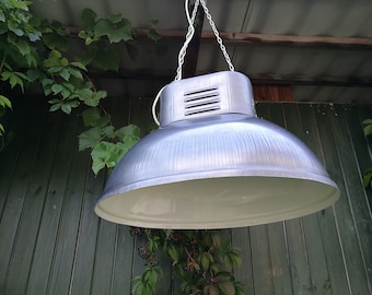 Hanging BARN lamp, pendant light, atelier, workshop, clamp, enamel, industrial, brushed metal, factory, swag lamp 1973, vintage lighting,