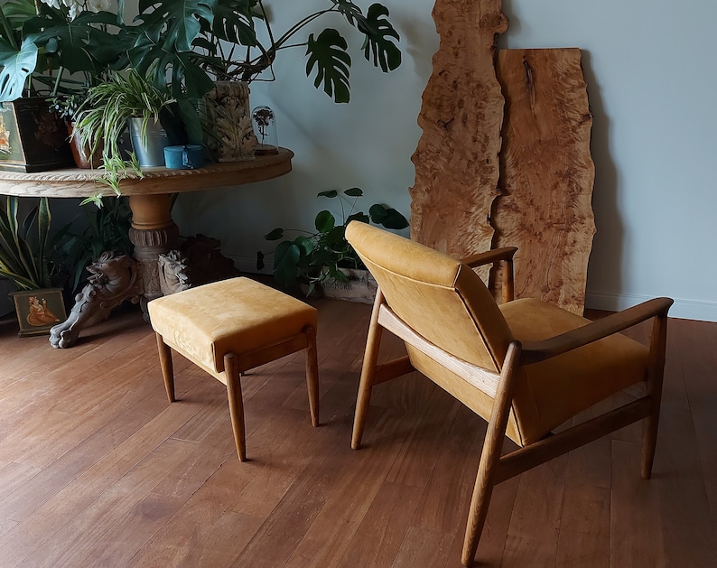 Suede leather lounge chair & ottoman, cognac leather, eye-catching chair, footrest, New look, Mid Century, Vintage, footstool, image 3