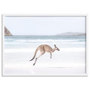 Kangaroo Art Print. Kangaroo Hopping on Beach Poster. Australian Animal Wall Decor. Soft Tone Seascape Photography Coastal Print| ANA-96 zdjęcie 1