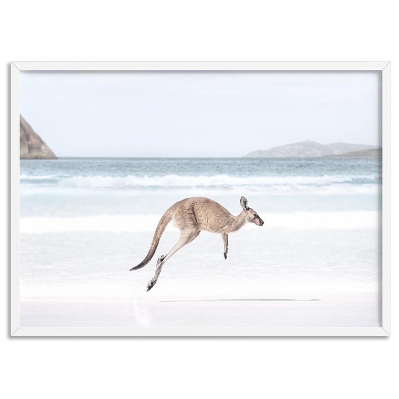 Kangaroo Art Print. Kangaroo Hopping on Beach Poster. Australian Animal Wall Decor. Soft Tone Seascape Photography Coastal Print| ANA-96 zdjęcie 1
