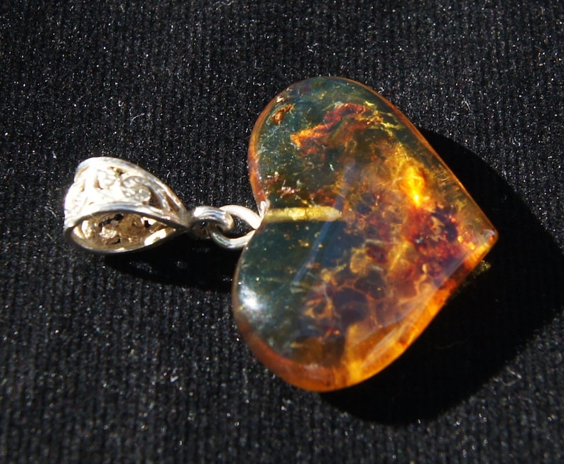 Original And Genuine Dominican Heart Shape Red And Bluish Amber .925 Amber Pendant Sterling Silver Reversible Pendant Jewelry