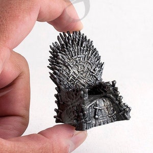 MINI iron throne_Game Of Throne_Boarding game iron throne_GOT_better gifts for fans