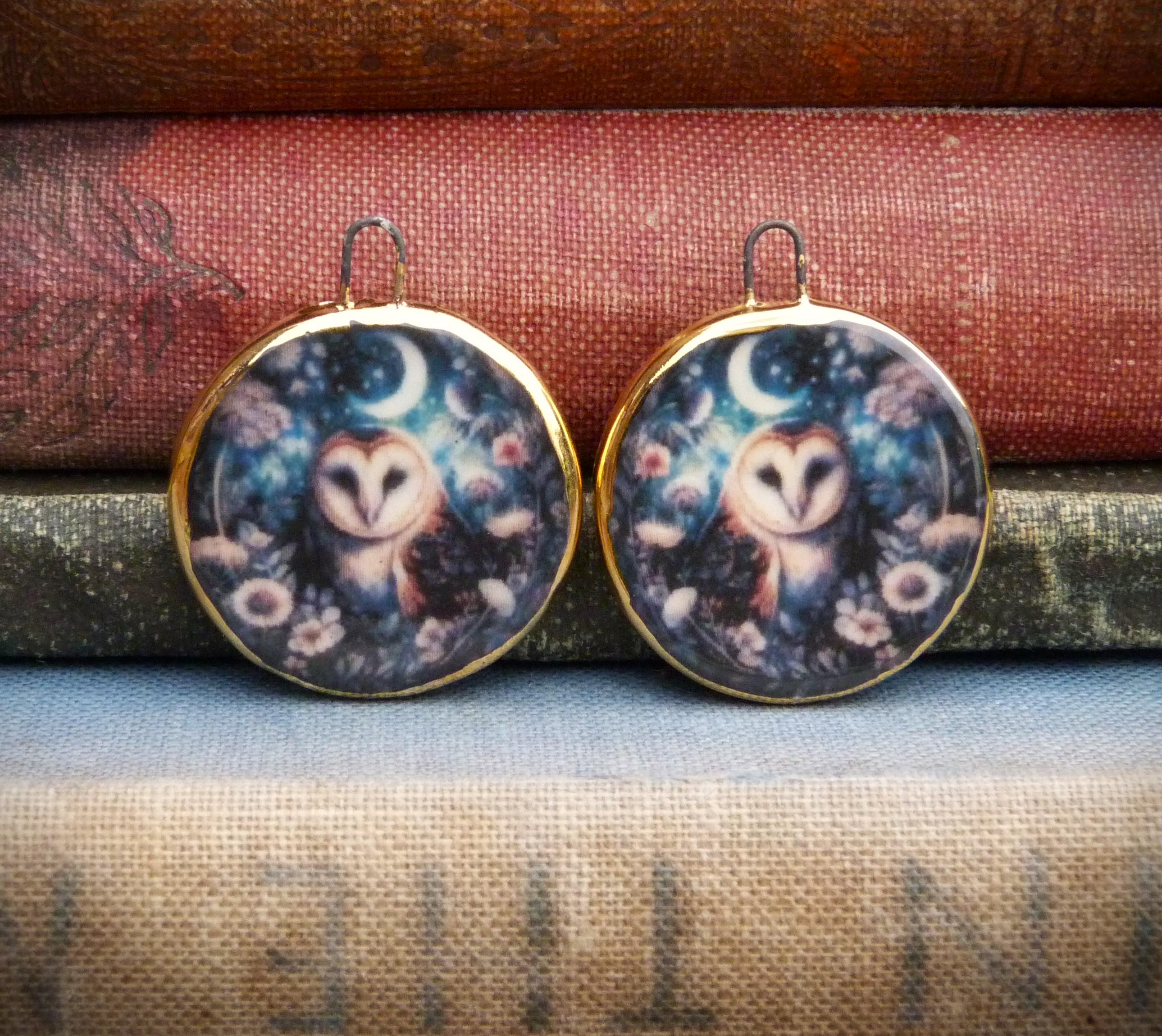 Handmade ceramic charms: Owl sat on a crescent moon illustration and a 24kt gold lustre edge