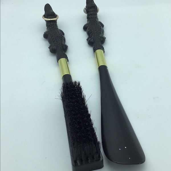 Vintage Black Alligator Shoe Horn and Brush set,Men’s grooming set