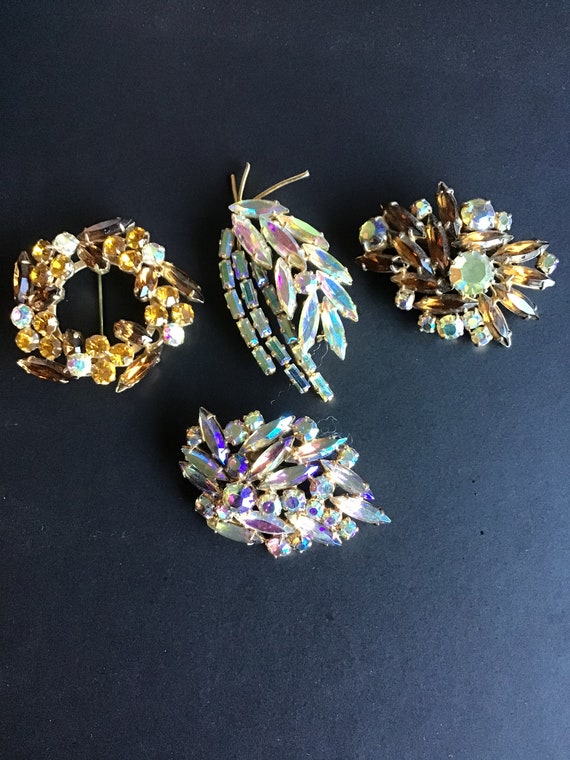 Sherman brooches deals