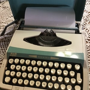 Smith Corona Zephyr 11, manuell bärbar skrivmaskin, vintage 70-tal