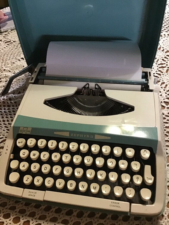 Smith Corona Zephyr 11,manual Portable Typewriter, Vintage 70s - Etsy