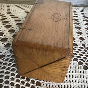 Antique Singer Sewing Machine Wooden Puzzle Box image 8