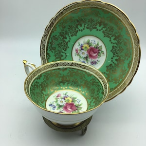 Vintage Paragon Tea Cup and saucer, wide mouth, green, gold filigree,floral bouquet, Vintage Bone China