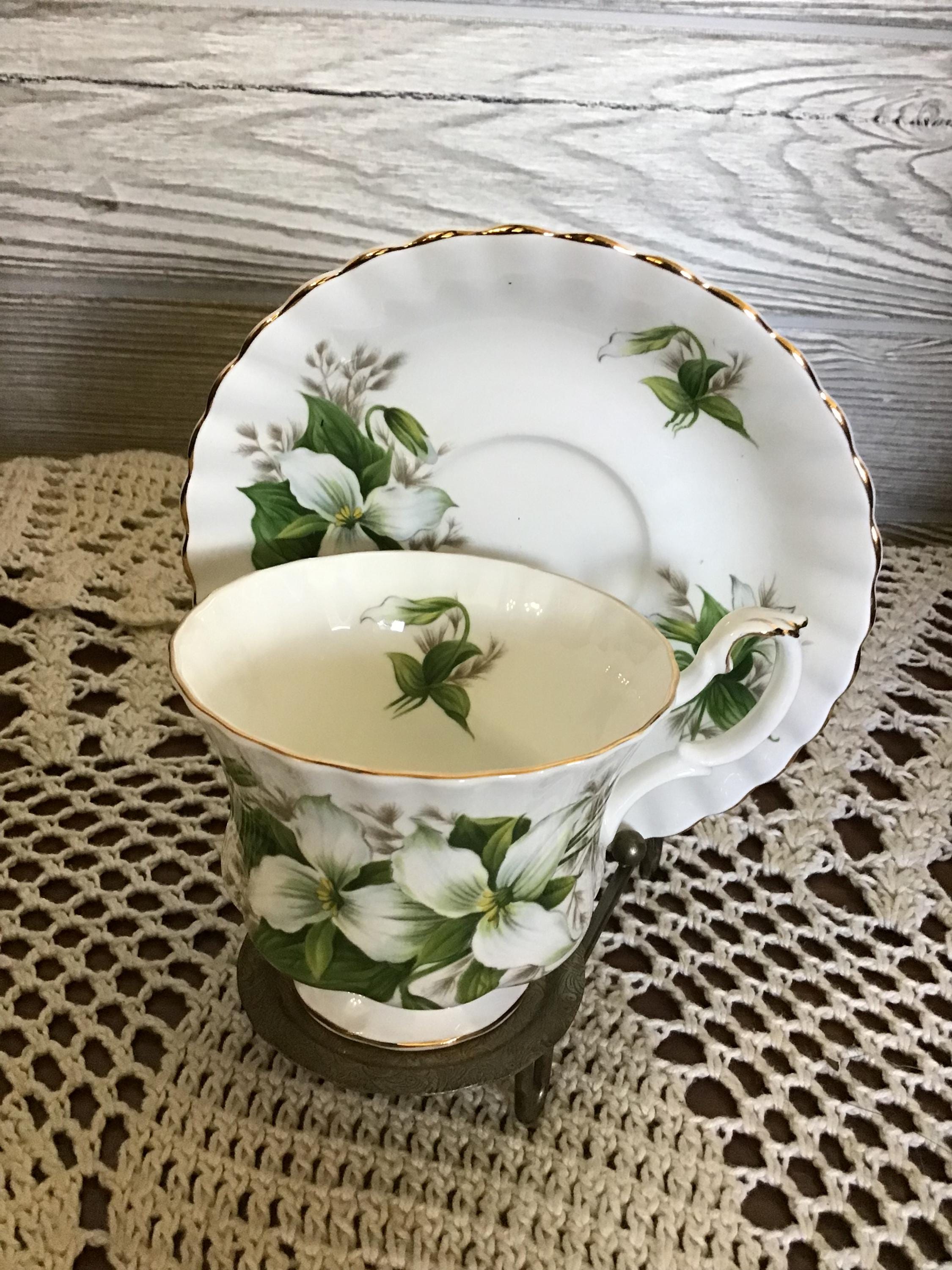 Royal albert trillium - Etsy 日本
