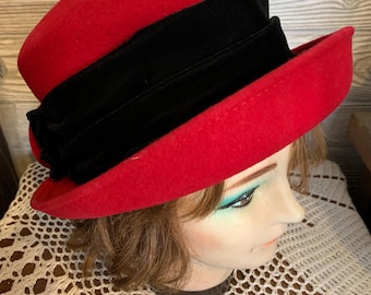Helen Welsh made in Italy wool hat. Helen Welsh Hat Italy Wool Nylon Mohair One Size Plaid  main image 4