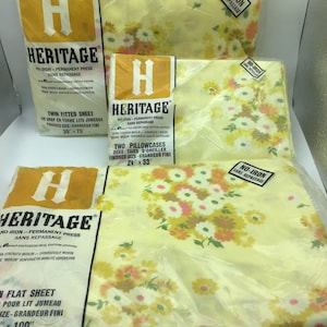 Vintage “Heritage” Twin Sized Sheet, New in package Floral design Sheets, no iron