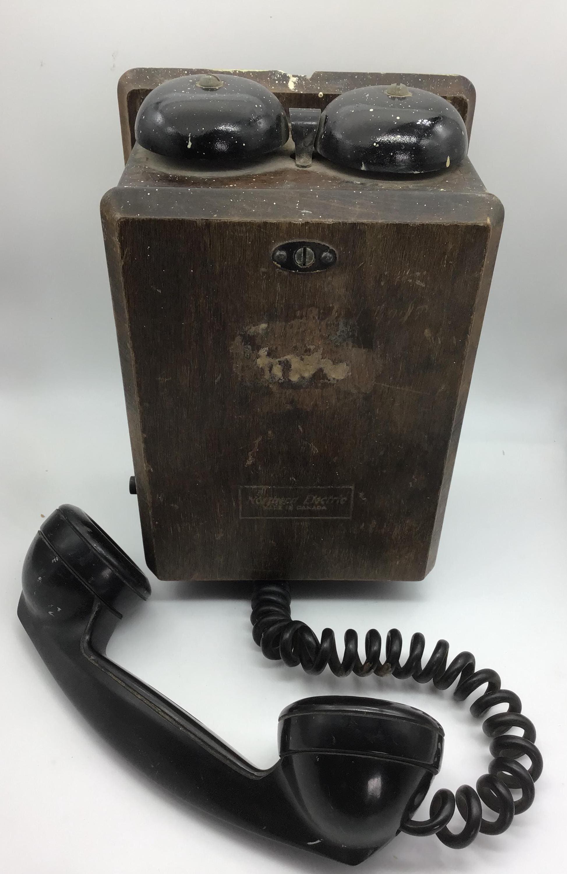 Vintage Northern Electric phone-wall Mount, crank Phone,