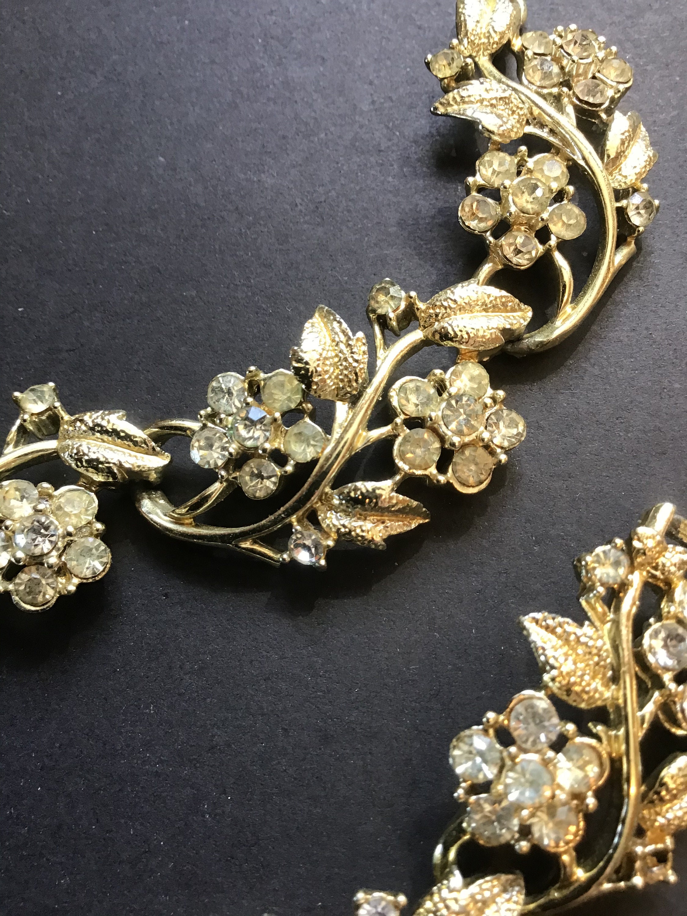 Vintage Coro Necklace and Bracelet Gold Tone With Clear